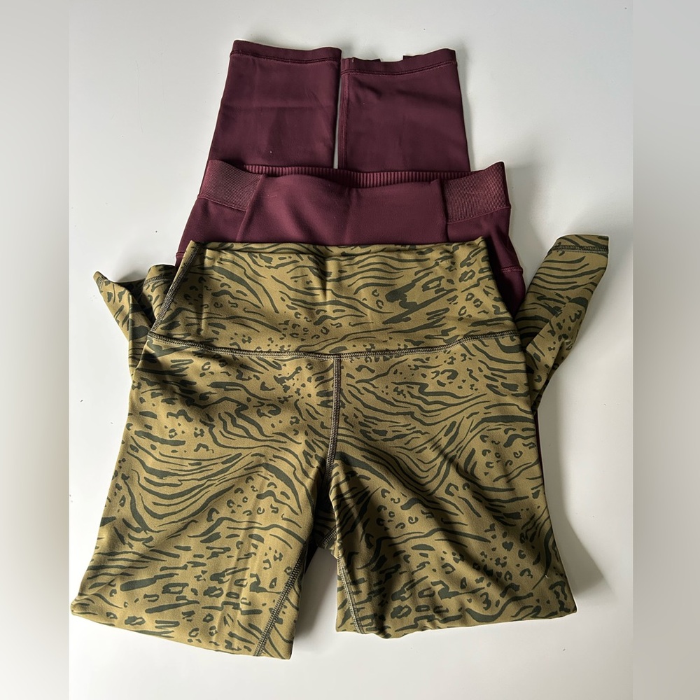 Athleta Yoga/Activewear: Capri + Aura Split Pant (Size Small; see descrip)